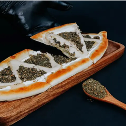 لبنة زعتر | Labneh Zaatar