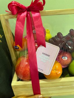 Mother’s Day special hamper 