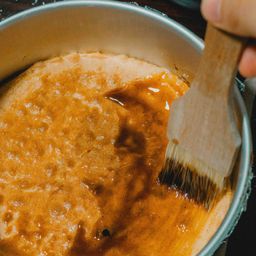 Cheesecake with Honey Sponge Base 