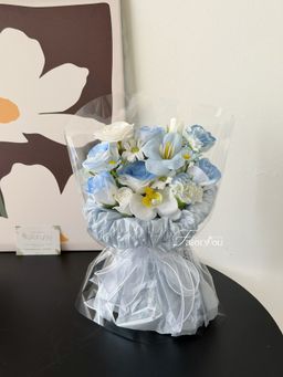 Blue Series Soap Flower Mixed Pao Pao Bouquet  