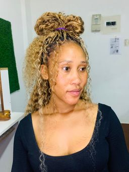 Glow & Go Salon(Maseru salon)