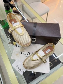 Sabrinas Alaia - metallic gold 