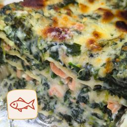 Creamy Salmon & Spinach Lasagna · 2-3 pax