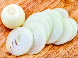 Fresh Onion Slices | شرائح بصل طازجة