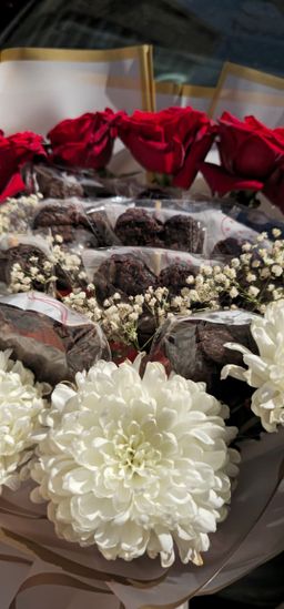 Brownies's hearts bouquet