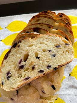 Blackcurrant & Blueberry Inclusion Loaf