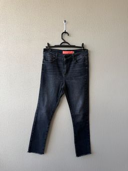 Jean Vitamina Gris Desgastado