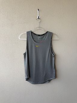 Musculosa Nike Dri-FIT Running - Gris 