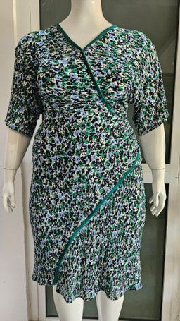 Luceez flowery dress 3xl