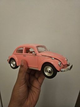 Light up pull back beetle with sound -  pink