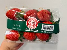 Korea Strawberry 