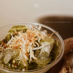 iced toasted coconut matcha