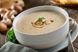Creamy Muahroom Soup - شوربة مشروم بالكريمة