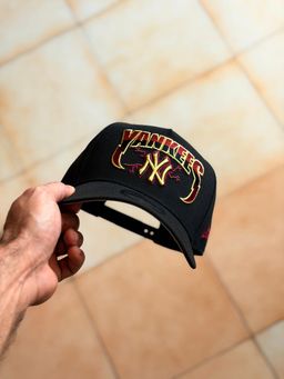 New Era 9Forty - NY Yankees Metallica Edition