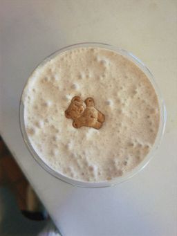 Teddy Graham Latte