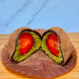 STRAWBERRY DUBAI CHEWY COOKIES