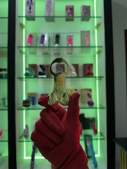 Destapador de cerveza con forma de pene 