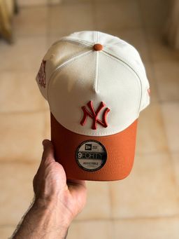 New Era 9Forty - NY Yankees 1999 World Series Orange 2-Tone