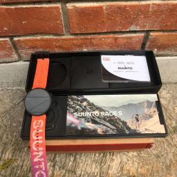 SUUNTO RACE S 
