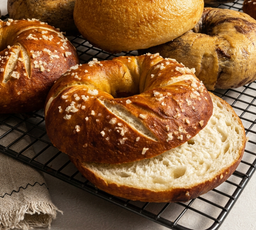 SOURDOUGH BAGELS (140g each) 