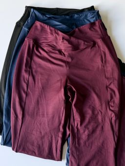 Leggings Flare Contour — Talla M