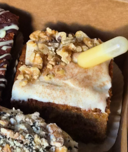 4/4 Grounded Bake Box