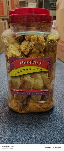 Huntley's black pepper salties 500gm