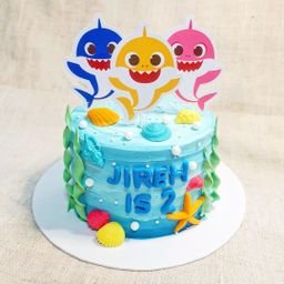 Baby Shark Cake
