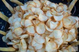 Cassava crisps plain