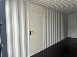 Contenedor de 20 pies en color antracita con puerta de acero