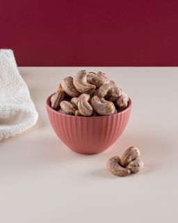 كاجو محمّص بدون قشر (Cashew Shelled Roasted)