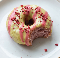 STRAWBERRY LEMONADE (Available to order ONLY on Fri. 17th & 24h)