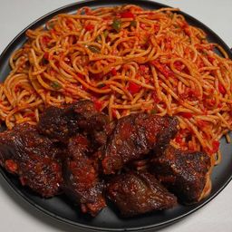 Jollof Spaghetti With Beef 