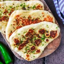 Garlic chili naan (MW)