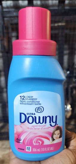 Downy Ultra Liquid Fabric Softener, April Fresh 10 oz