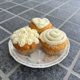 Vanilla Cupcakes 