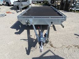 Remolque de plataforma Boro ATLAS 4,50 m × 2 m – 3500 kg