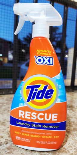 Tide Laundry Stain Remover with Oxi, Rescue Clothes, Upholstery, Carpet and more from Tough Stains 22 Fl Oz