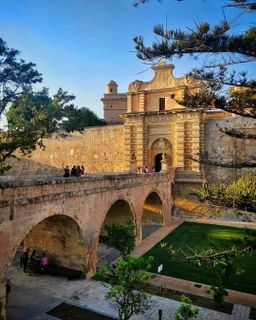 6 Hours Private Tour Around the island of Malta  