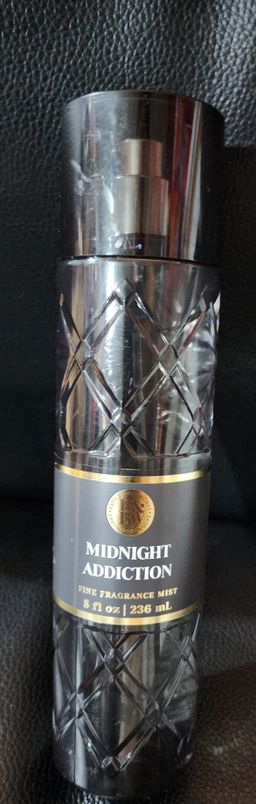 Bath & body works Midnight Addiction fine fragrance mist 8 oz
