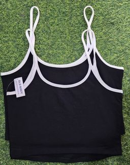 Oldnavy female crop top black& white 