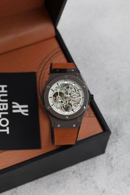 הובלו,ט  מנגנון אוטומטי - איכות גבוהה |  סמל סטטוס בעולם היוקרה  