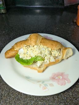 Egg Mayo Croissant 🥐