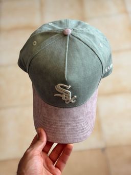 New Era 9Forty - Chicago White Sox Olive x Dusty Pink