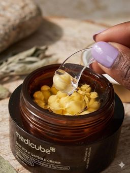 CRÈME CAPSULE VITAMINE C – MEDICUBE