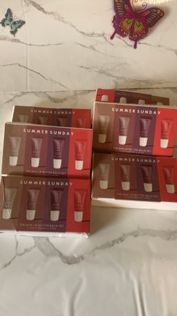 Baume à lèvres 4 en 1