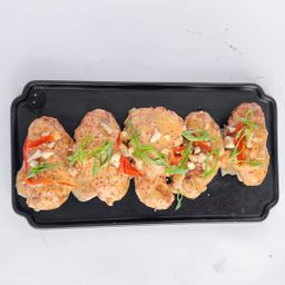 CHILLY GARLIC WINGS | أجنحة دجاج بالثوم الحار