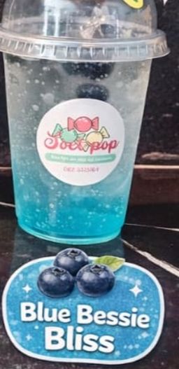 Blue Bessie Fizz Drink 