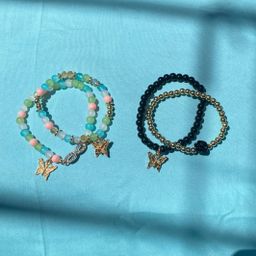 Bracelets 