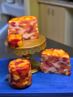 Specialitate „TRIO” din pește și creveți